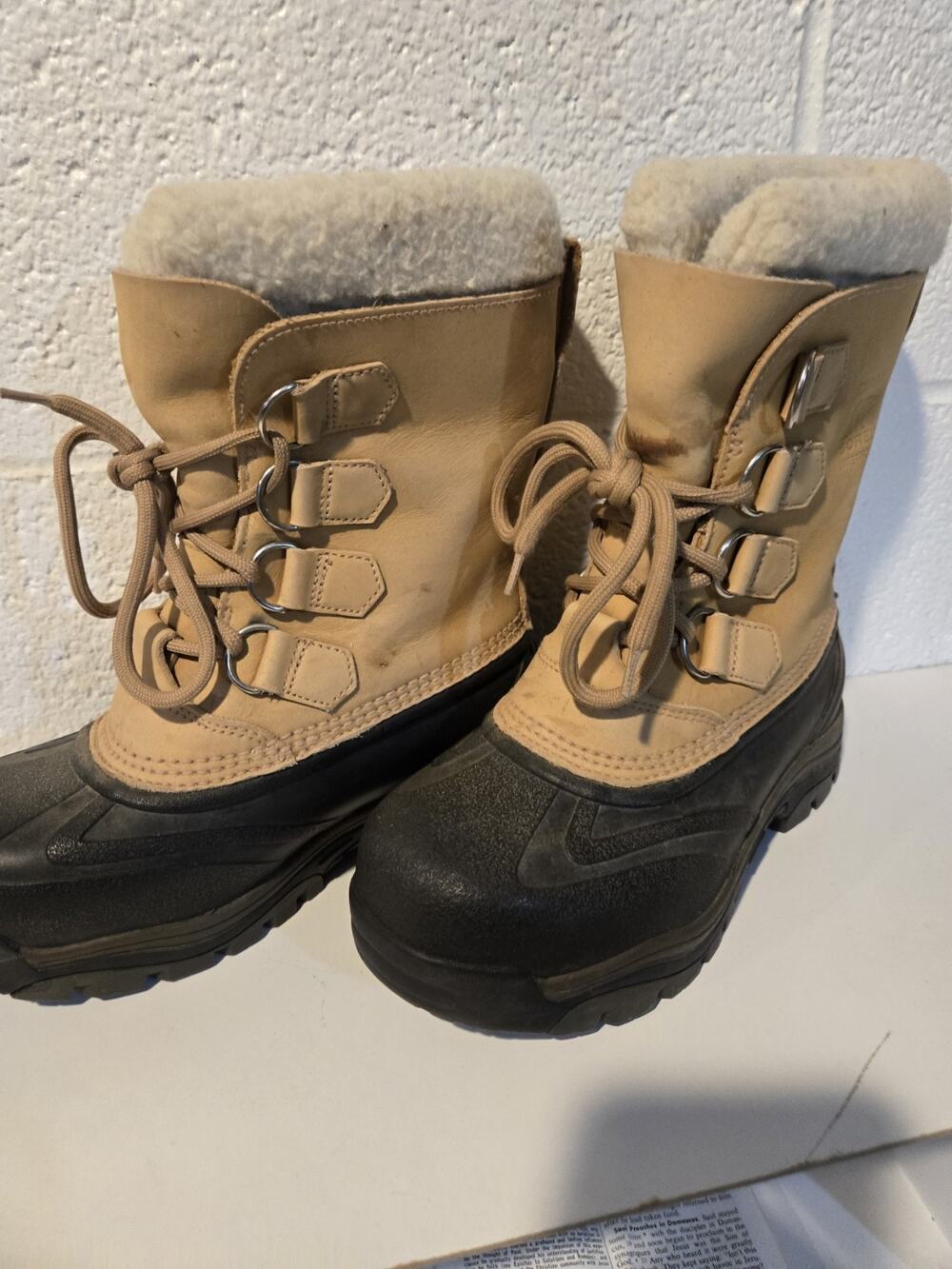 Womens Sorel Carabou Winter Boots Tan Us 5 Used Fair Condition